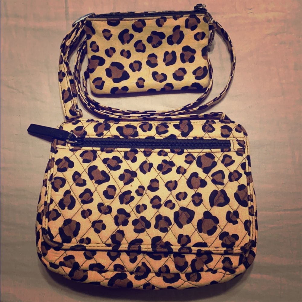 Vera Bradley Crossbody w/matching pouch